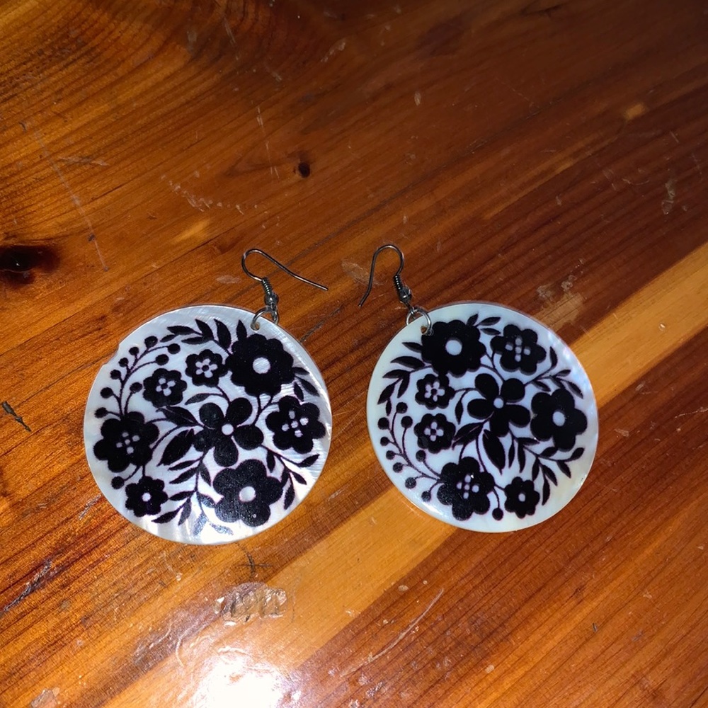 Handmade Mother of Pearl Earrings! Pierced Ears! Beautiful!